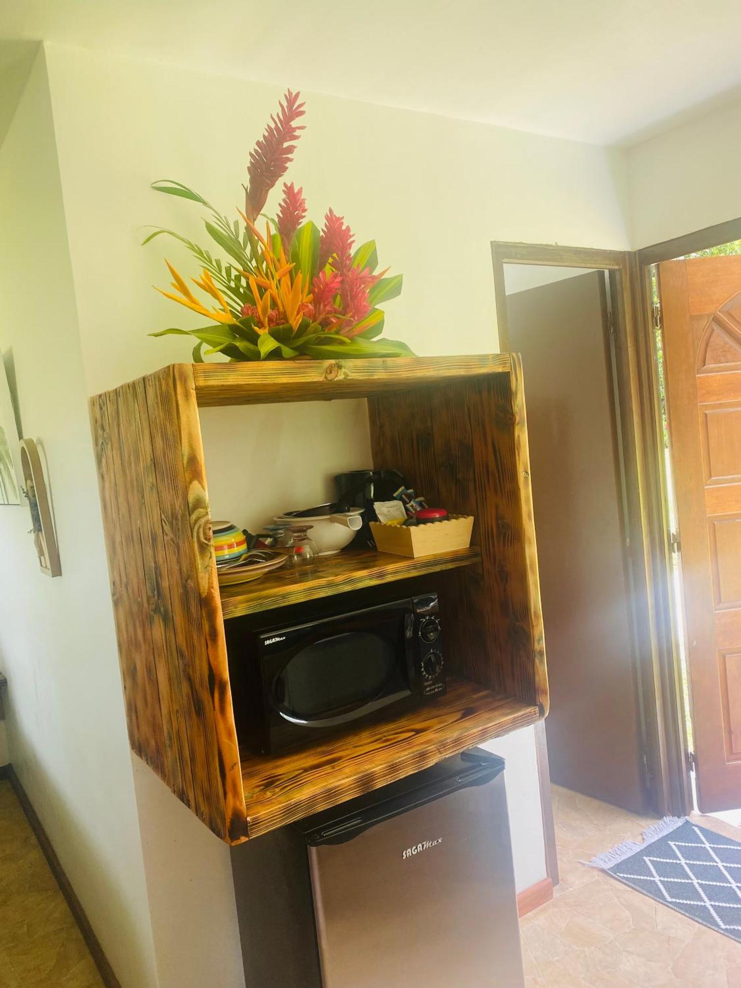 Huahine Serenity Cottage Maroe Exterior photo
