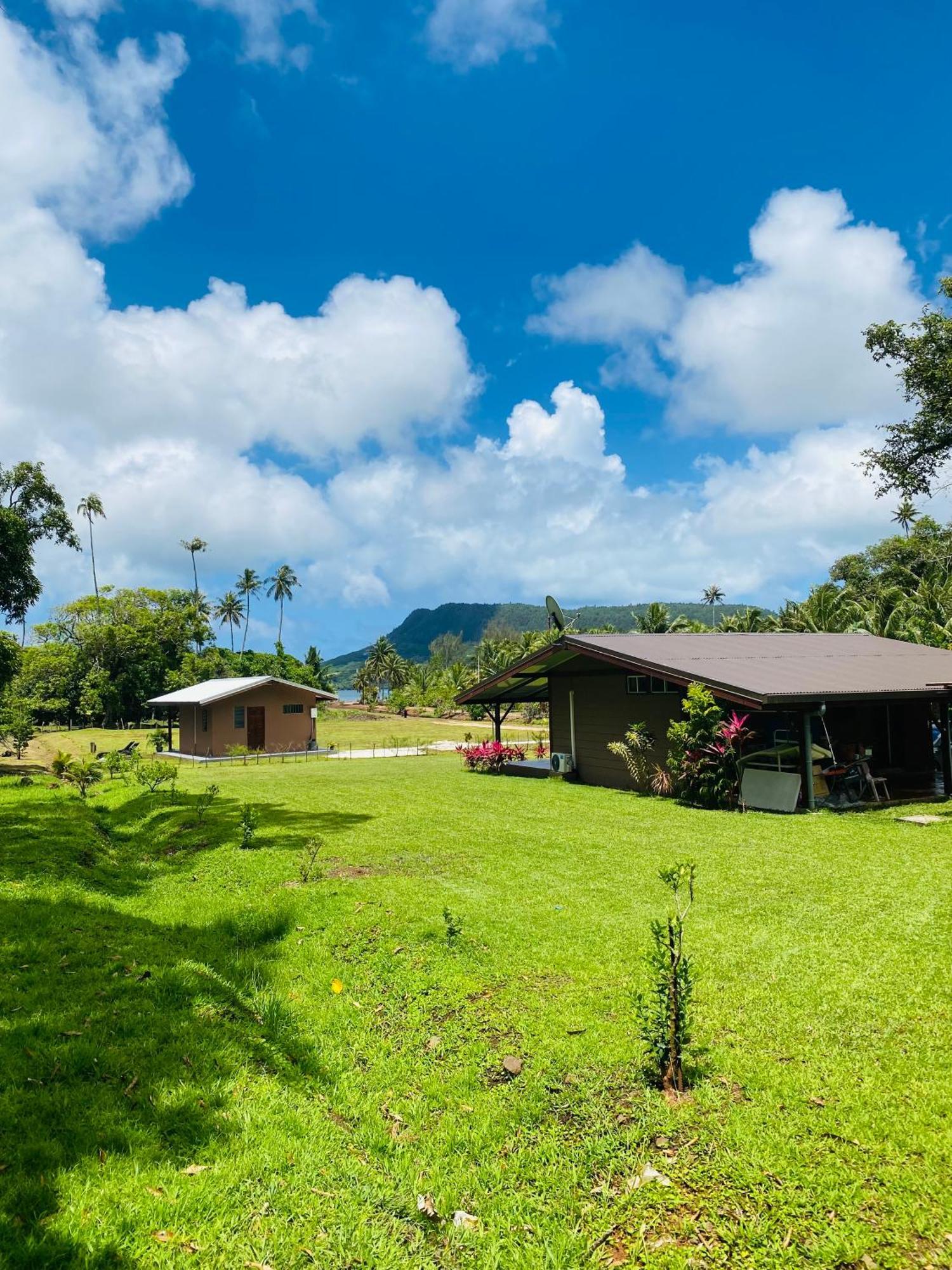 Huahine Serenity Cottage Maroe Exterior photo
