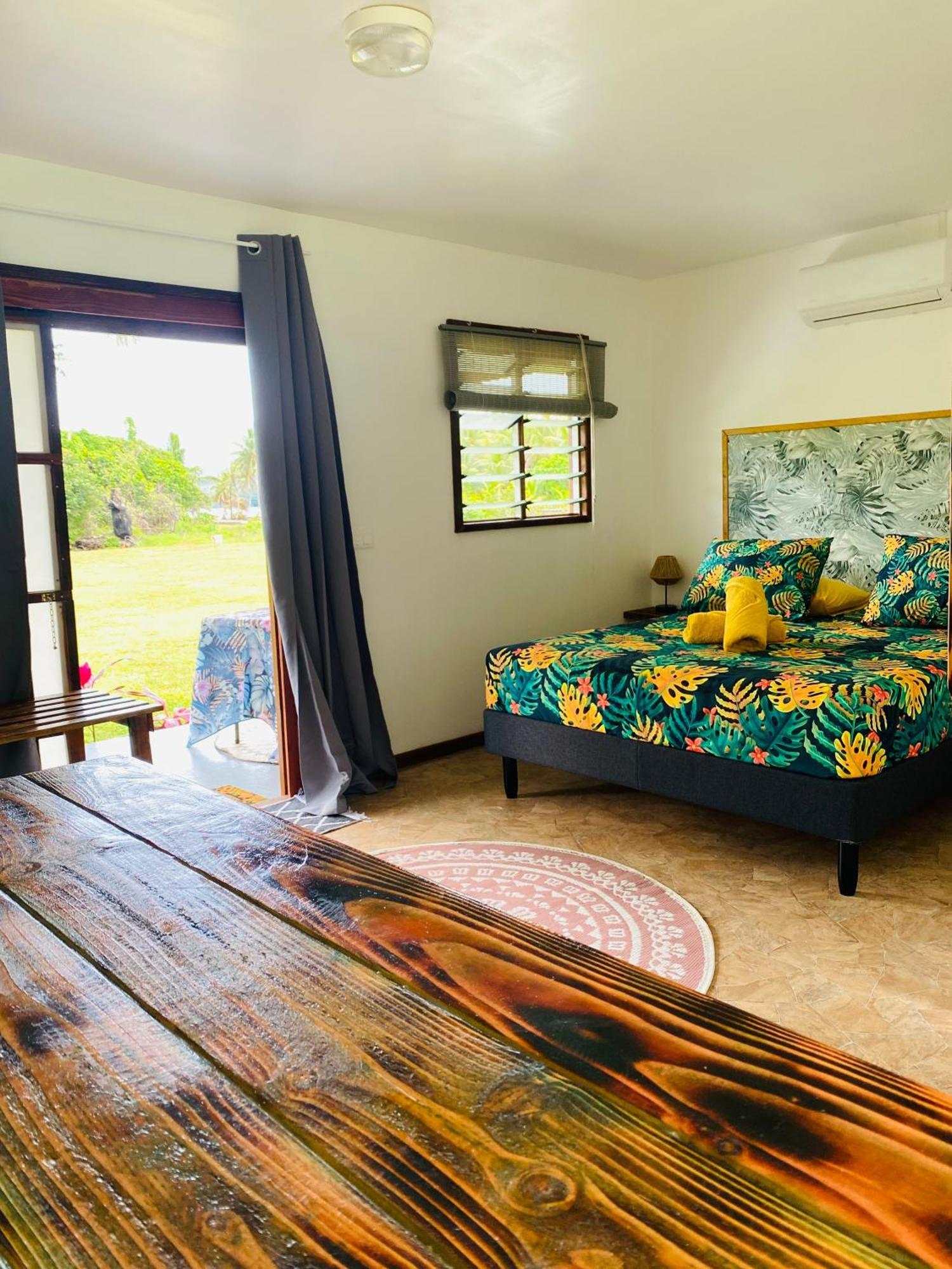 Huahine Serenity Cottage Maroe Exterior photo